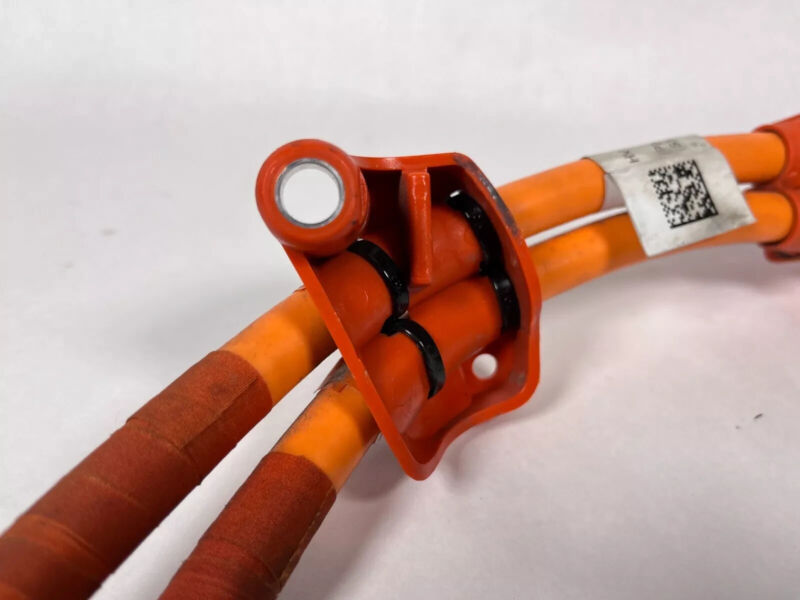 147118100C 2016-2020 Tesla Model X MX Front Drive Unit To Junction Box High Voltage Harness