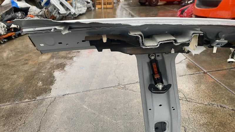 ⭕ 2023-2024 Toyota Prius Driver Side B-Pillar Structural Frame Cutout Left LH