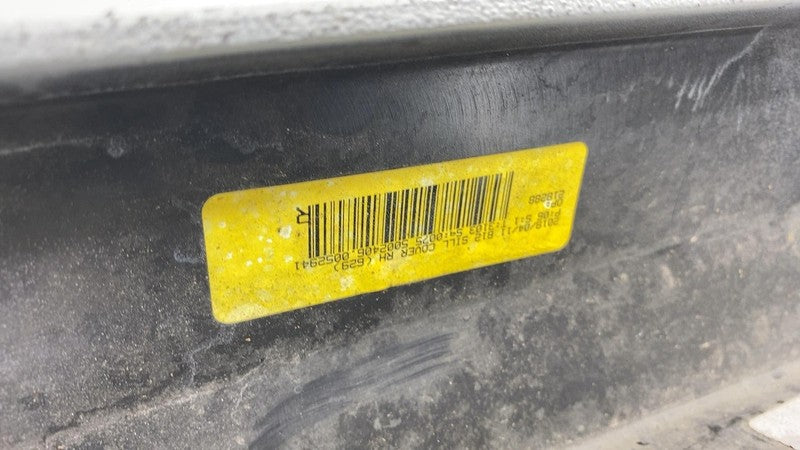 76852-5SA0A ⭕ 2018-2023 Nissan LEAF Right Side Skirt Rocker Molding Cover Panel 76852-5SA0A