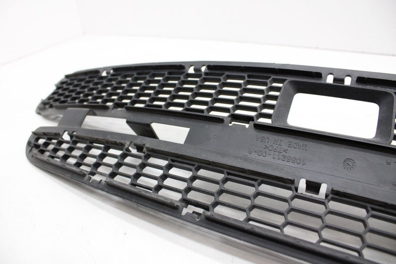 1038211 00 A ⭕ 12-15 Model S MS Front Bumper Mesh Grille to suit w/ Sensor Slot 1038211-00-A