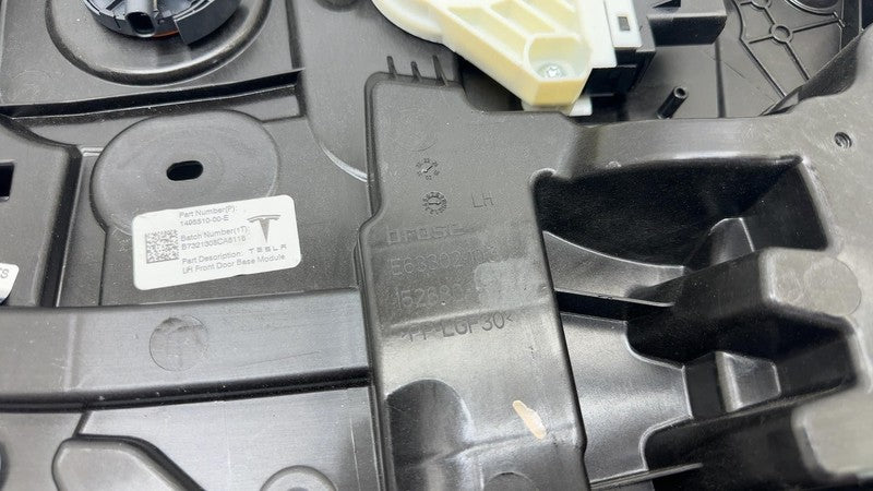 ⭕ 2020-2024 Model Y Front Left Window Regulator & Motor w/ Carrier 149