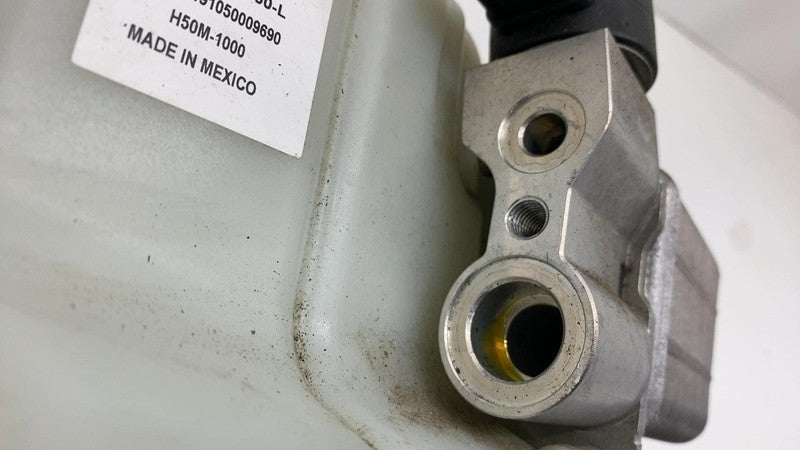 109701600D ⭕ 2017-2020 Tesla Model 3 Reservoir Superbottle Tank Chiller Cooler 1097016-00-D