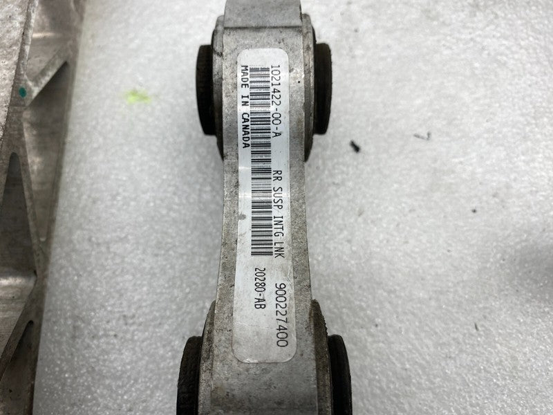 ⭕ 12-15 Tesla Model S Rear Left Spindle Knuckle Wheel Hub + Control Ar