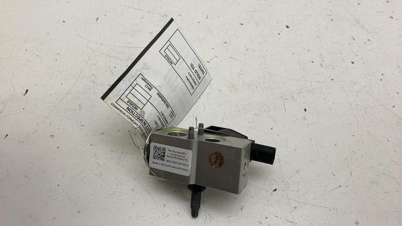 110187800A 17-23 Model 3 Air Conditioner AC HVAC Heater Core Valve Tube Sensor 1101878-00-A