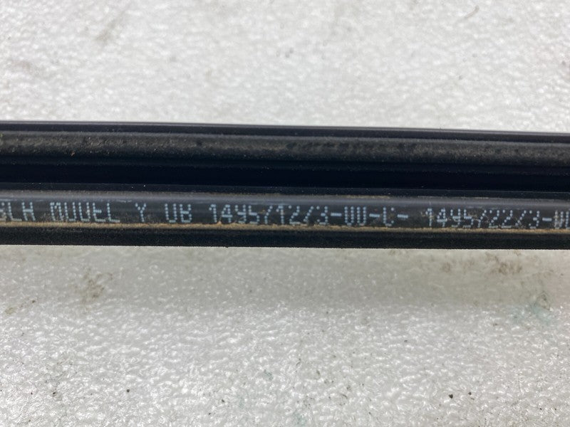 1495712 00 C ⭕ 20-24 Model Y Rear Driver Side Door Window Outer Belt Seal Left 1495712-00-C