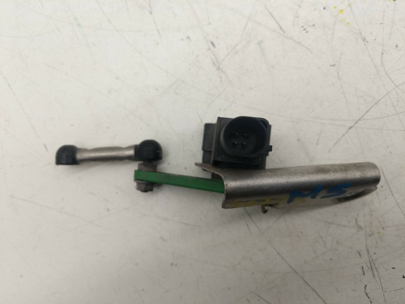 6006514 00 B ⭕ 12-15 Model S Front Driver Side Air Ride Height Level Sensor Left 6006514-00-B