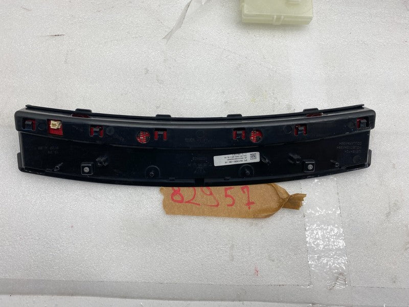 1077405 00 H ⭕ 17-23 Model 3 Rear Package Tray Lamp Inner 3rd Brake Stop Light 1077405-00-H