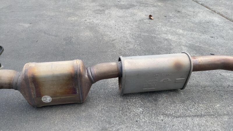 9807030 ⭕ 2011-2016 Mini Cooper Countryman S Exhaust Muffler Complete Assembly 9807030