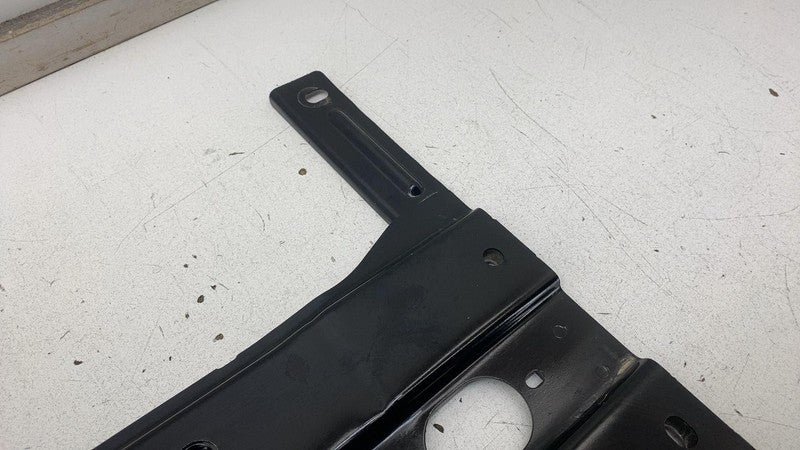 ⭕2022-2024 Rivian R1T Under Body Brace Center Mount Support Bracket Assembly OEM