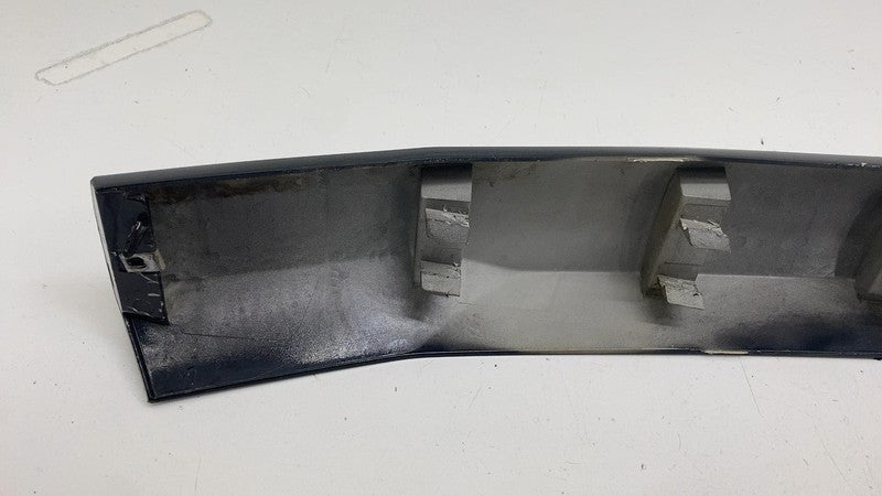 23236369 ⭕ 16-19 Chevrolet Silverado 1500 Front Center Grille Trim w/ Logo Badge 23236369