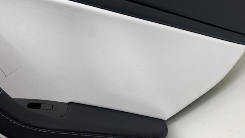 1105096 00 E 2017-2020 Tesla Model 3 M3 Rear Passenger Side Door Panel Trim Cover White Right
