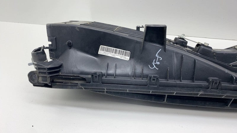 1058073-00-B ⭕12-20 Tesla Model S Radiator Shutter Air Duct Center Intake Grille 1058073-00-B