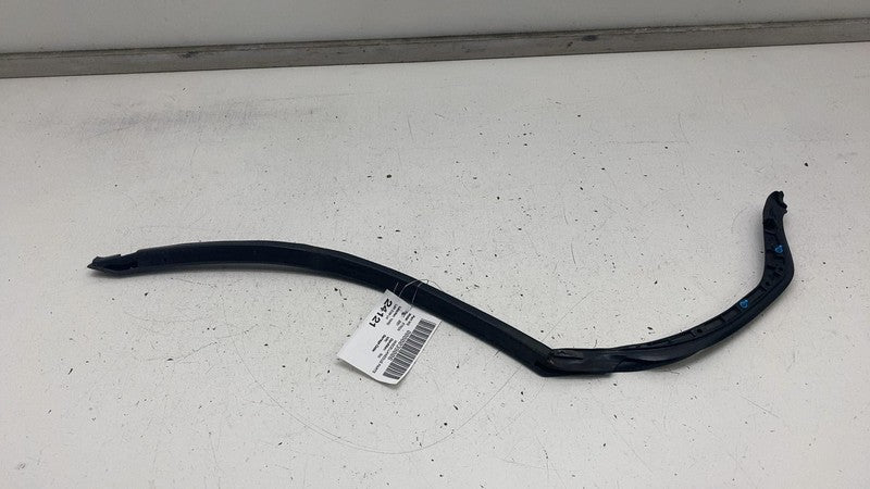 4KE 839 119 ⭕ 2019-2023 Audi E-Tron Rear Left Side Door Rearward Weatherstrip Seal 4KE839119