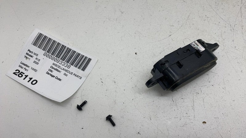 PT00000356L ⭕ 2022-2025 Rivian R1S Frunk Release Control Button Switch OEM PT00000356-L