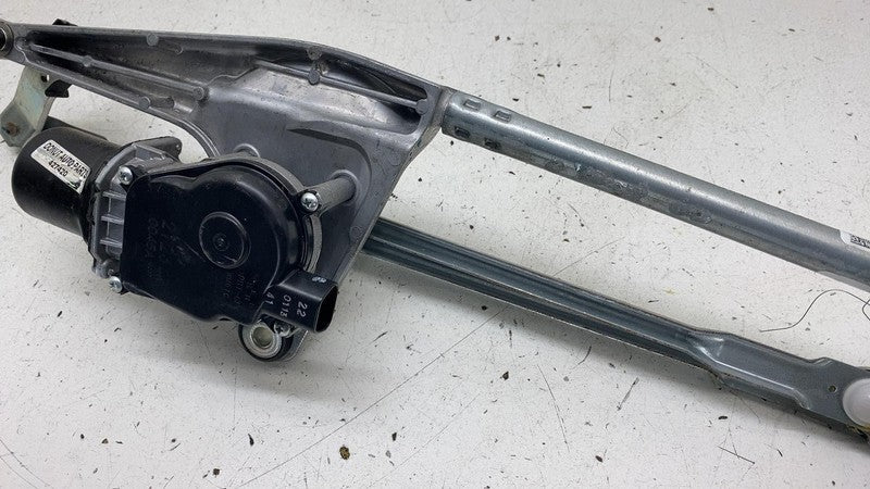 PT00002043 K 2022-2024 Rivian R1T R1S Front Windshield Wiper Linkage Transmission w/ Motor