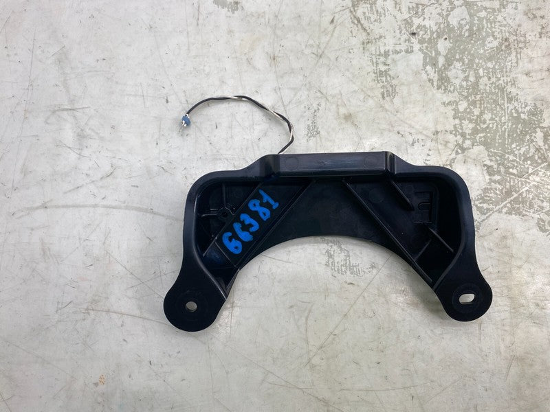 X 12069 001R1 ⭕ 12-20 Tesla Model S Rear End Passive Entry Antenna Bracket & Receiver Module