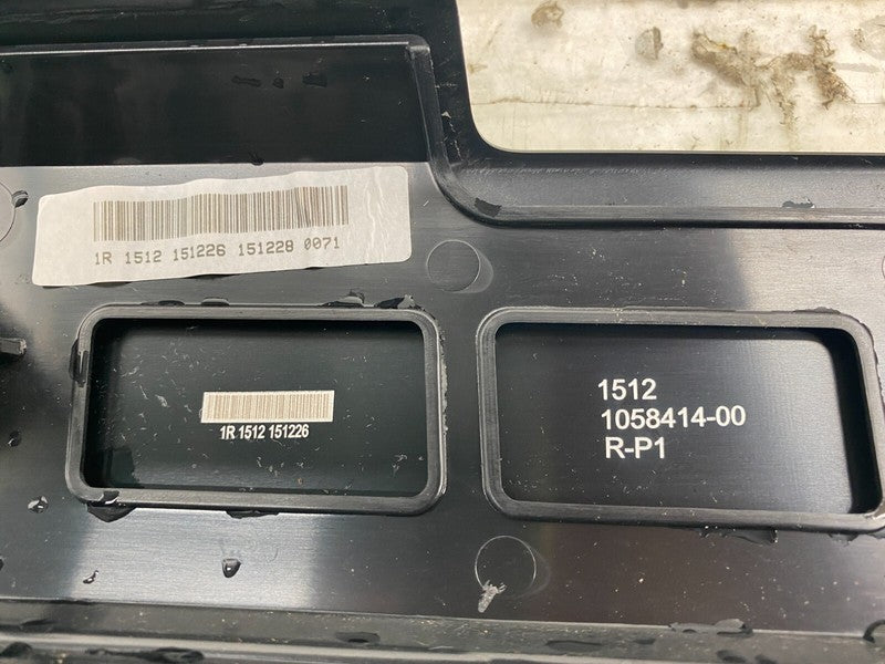 1062550-00 ⭕ 16-20 Model X Rear Passenger Side Falcon Door Top Trim Panel Right 1062550-00