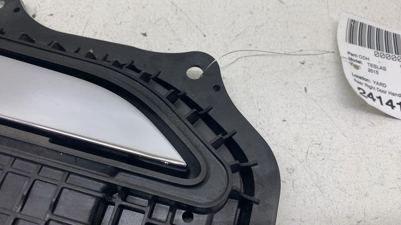 2012-2015 Tesla Model S MS Rear Passenger Side Exterior Door Handle Outer Right