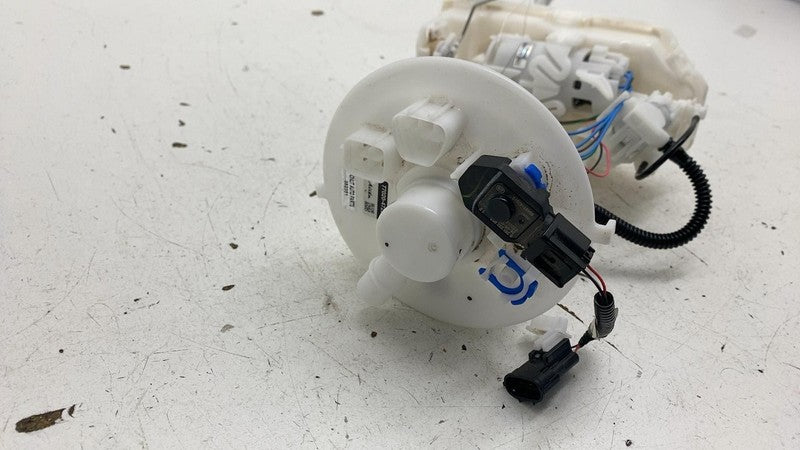 ⭕ 2023 2024 Toyota Prius Fuel Gas Tank Pump Sending Unit Assembly 7702