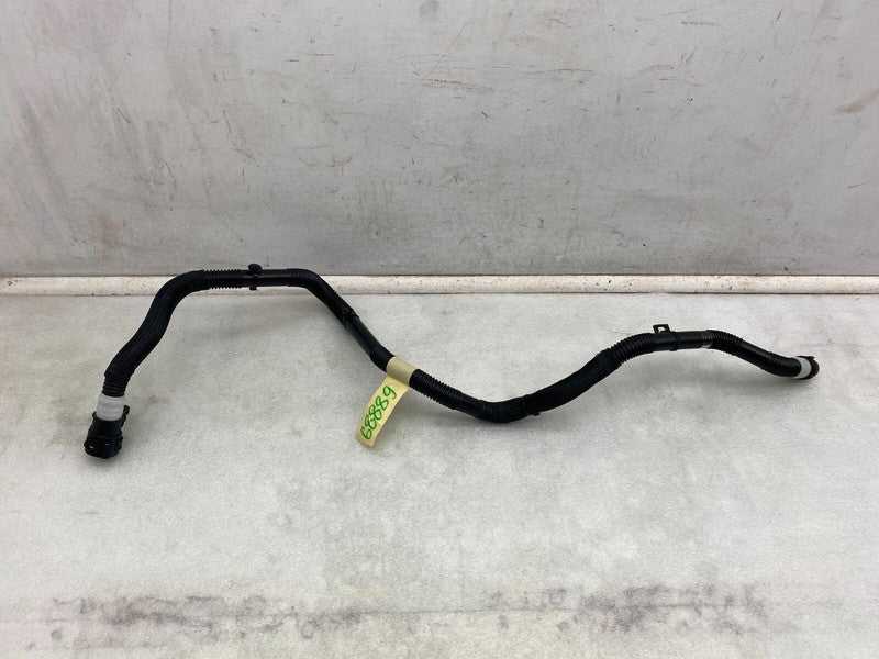 107759299E ⭕17-23 Model 3 Front Pump to Tunnel Radiator Coolant Hose Pipe Tube 1077592-99-E