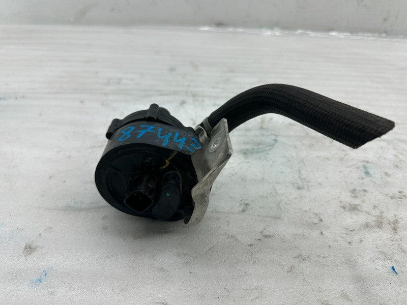 102754900D 2016-2020 Tesla Model X MX Cooling System Auxiliary Coolant Water Pump Assembly
