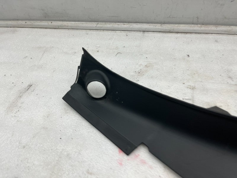 104732100E ⭕16-20 Model X Rear Passenger Side Trunk Liftgate Trough Trim Right 1047321-00-E