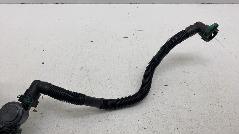 ⭕ 2023-2024 Toyota Prius Fuel Vapor Valve Solenoid Main w/ Hose Line Assembly