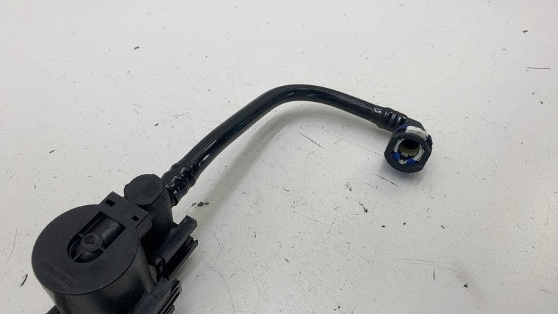 6599350 ⭕ 25 Chevrolet Silverado 1500 Fuel Vapor Canister Solenoid Valve w/ Hose 6599350