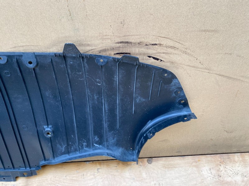1638051 00 B ⭕ 20-23 Model Y Rear Bumper Diffuser Lower Splash Shield Undertray 1638051-00-B