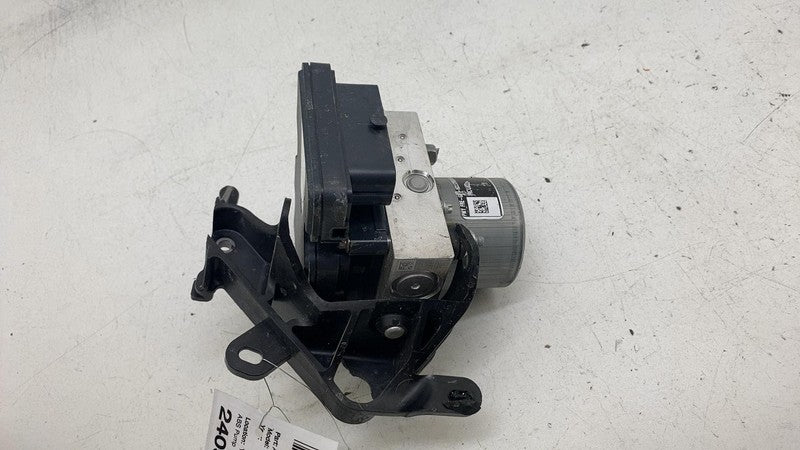 ⭕ 20-23 Tesla Model Y MY Anti-Lock Brake System ABS Pump w/ Bracket 10
