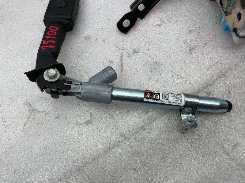 1005265 05 E ⭕ 2016-2020 Model S Front Right Seat Belt Retractor w/ Pretensioner 1005265-05-E