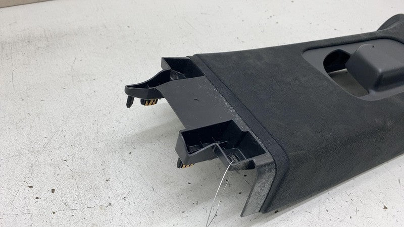 T04702169 2022-2024 Rivian R1T R1S Passenger Side B-Pillar Upper Trim Cover Panel Right RH