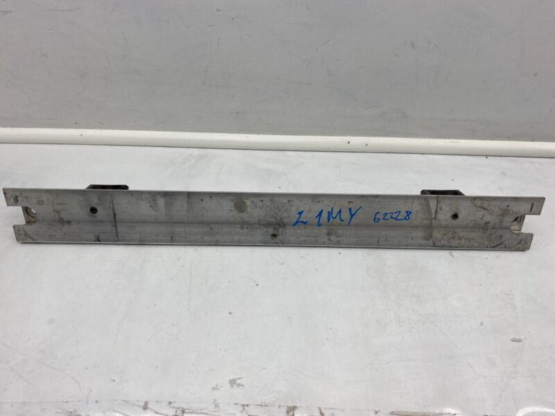 1518495 00 B 2020-2023 Tesla Model Y Front Trunk Luggage Storage Frunk Reinforcement Support