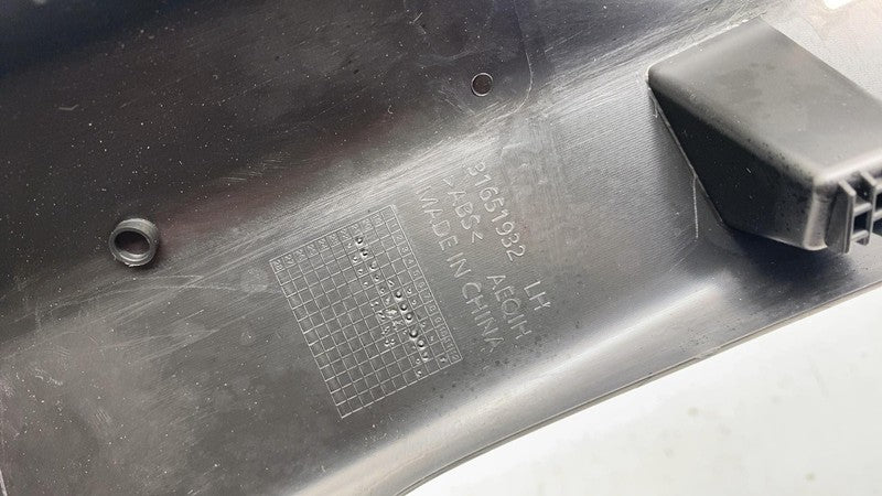 31651932 ⭕ 2021-2023 Polestar 2 Driver Side B-Pillar Upper Trim Cover Panel Left 31651932