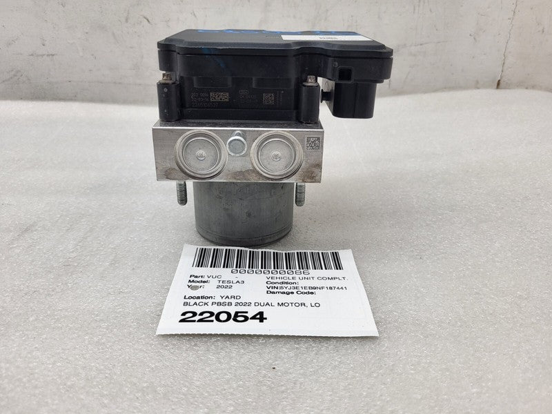 1044745-00-B ⭕ 17-23 Tesla Model 3 Anti-Lock Brake System ABS Pump Module Unit 1044745-00-B