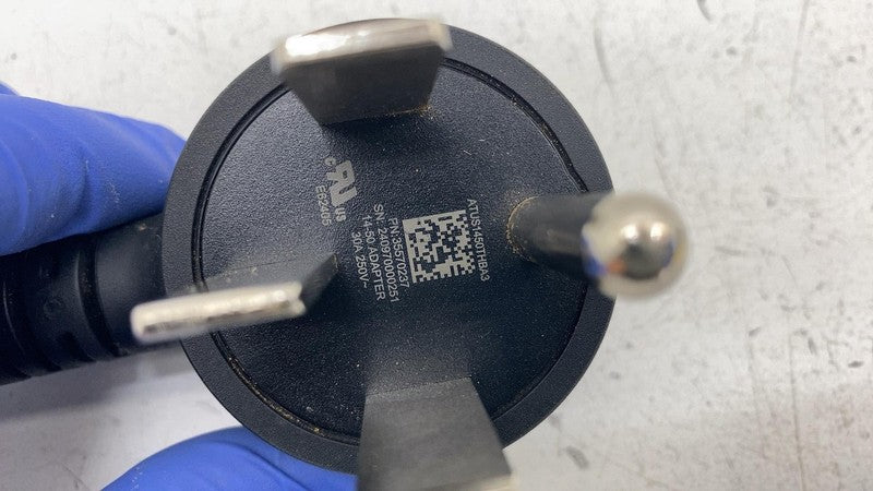 35570237 ⭕ 22-25 Rivian R1S Adapter 220v 240v Outlet Portable Charging Adapter 35570237