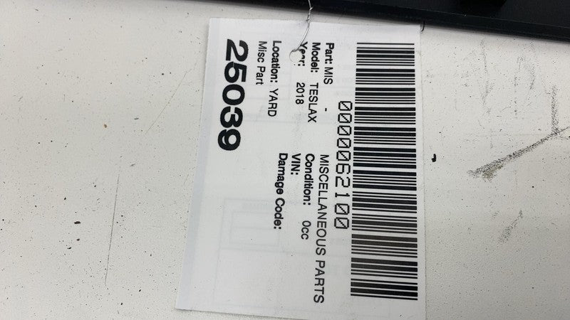 1036081-09-B ⭕ 2016-2020 Tesla Model X Rear Left & Right Door Decor Trim Molding 1036081-09-B