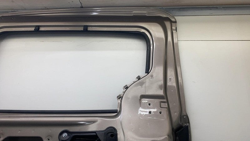 ⭕ 17-24 Chrysler Pacifica Rear Passenger Side Door Shell Panel Right Gold - PTE