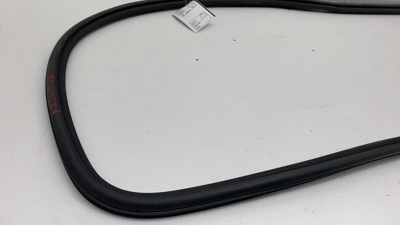 ⭕ 22-24 Rivian R1T R1S Front Passenger Side Door Weatherstrip Rubber Seal Right