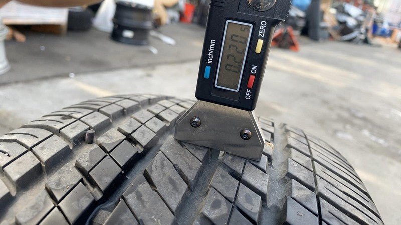 ⭕ 2021 2022 Chrysler Pacifica Wheel Rim 17" inch 17x7 5V Spoke w/ Yokohama Tire