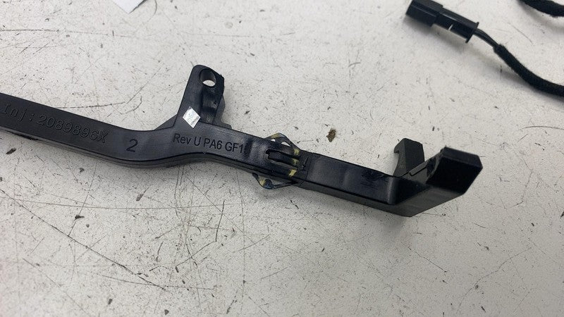 2089896X ⭕ 2017-2020 Tesla Model 3 M3 Dashboard Passenger Side Glove Box Latch Right OEM