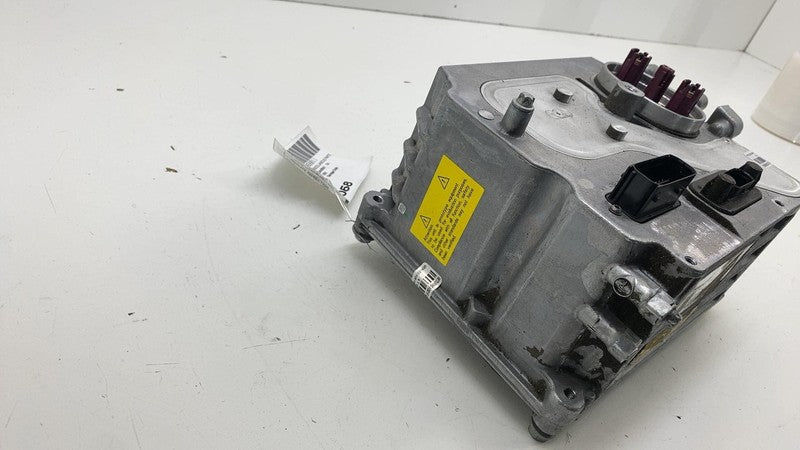 ⭕ 2022 Mercedes Benz EQS450+ High Voltage Converter Control Module A00