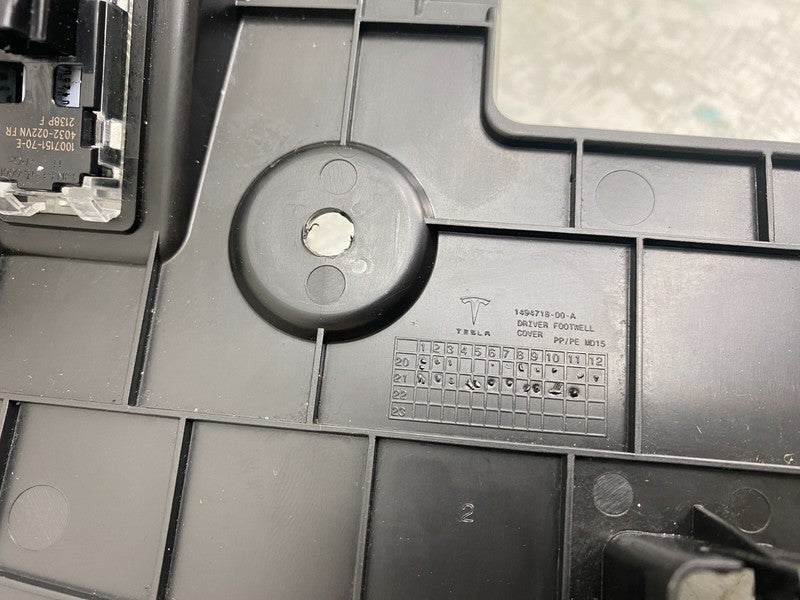 150707600A ⭕ 2020-2024 Tesla Model Y Driver Side Footwell Steering Cover Left 1507076-00-A