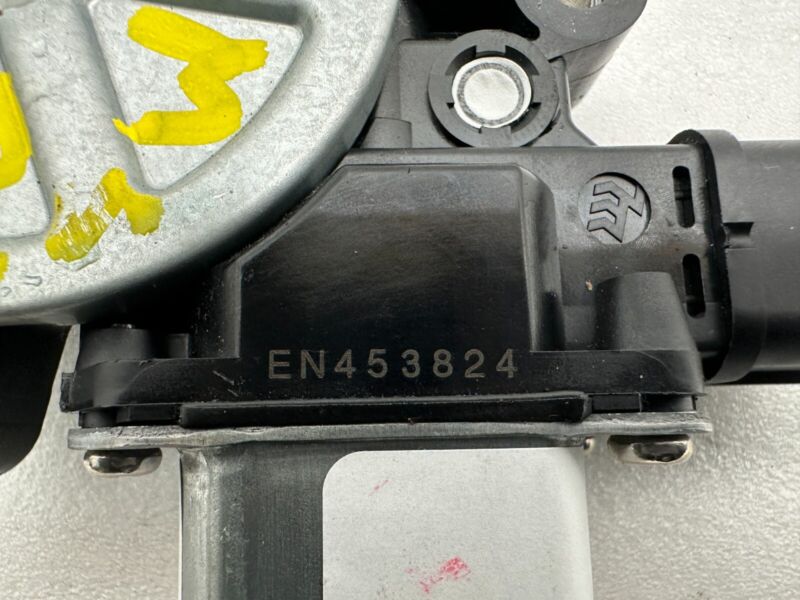 Does Not Apply 2012-2015 Tesla Model S MS Passenger Side Panoramic Sunroof Motor Right RH Assy