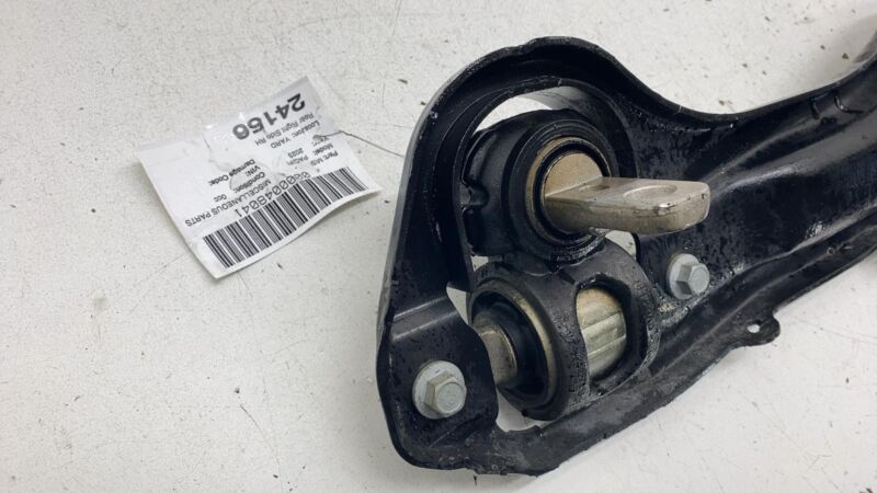 68470298AA 2017-2024 Chrysler Pacifica Rear Right Suspension Lower Trailing Arm RH Assy FWD