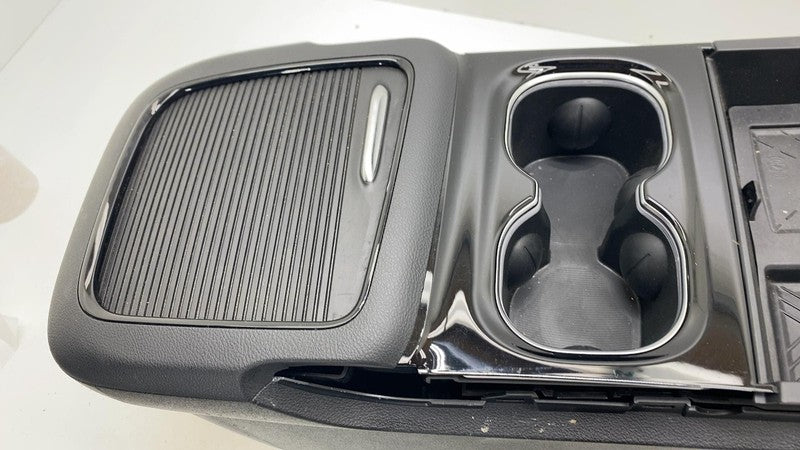 ⭕ 2025 Chrysler Pacifica Front Center Console + Cupholder w/ Side Pane