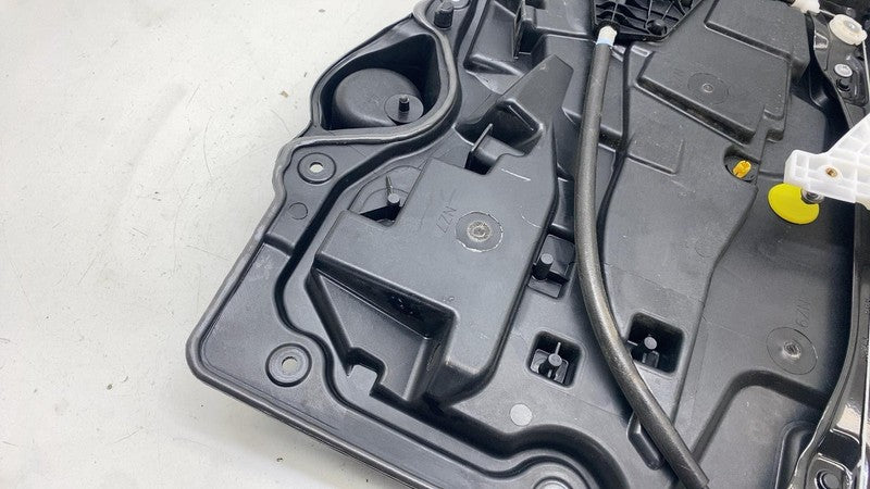 3040965 ⭕ 2017-2024 Chrysler Pacifica Rear Right Door Window Regulator & Motor 3040965