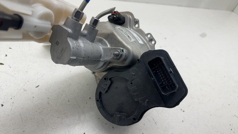 ⭕ 2017-2023 Model 3 Power Brake Booster Master Cylinder & Reservoir 10