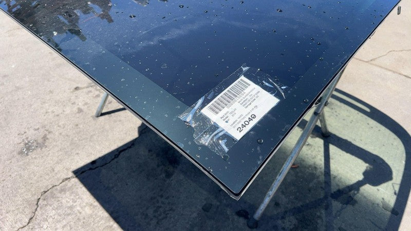 ⭕ 2017-2020 Tesla Model 3 Rear Trunk Panoramic Backlite Roof Glass Back Section