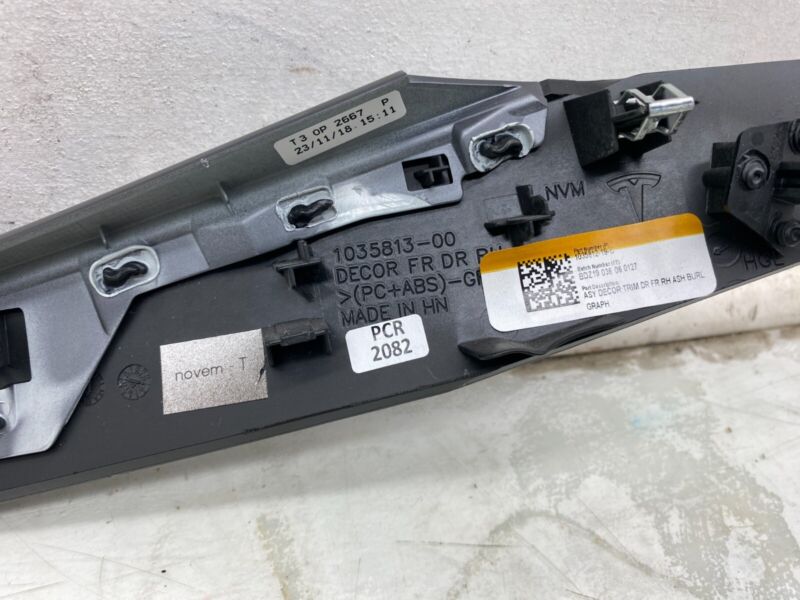 103581219C 2016-2020 Tesla Model X MX Front Passenger Side Door Decor Trim Ash Burl Right